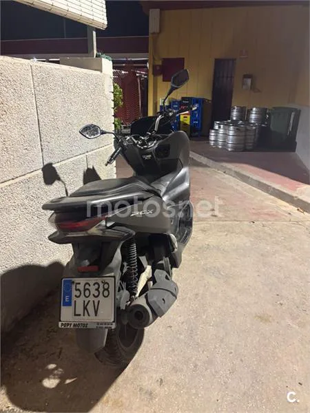 Honda PCX 125 – Vista 5
