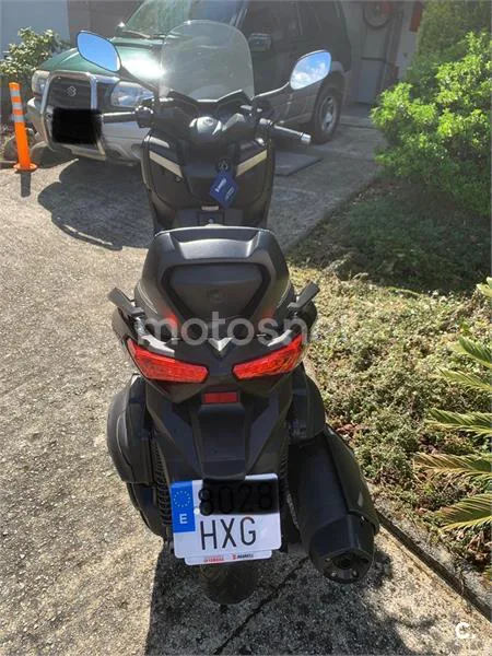 Yamaha XMAX 400 – Vista 4