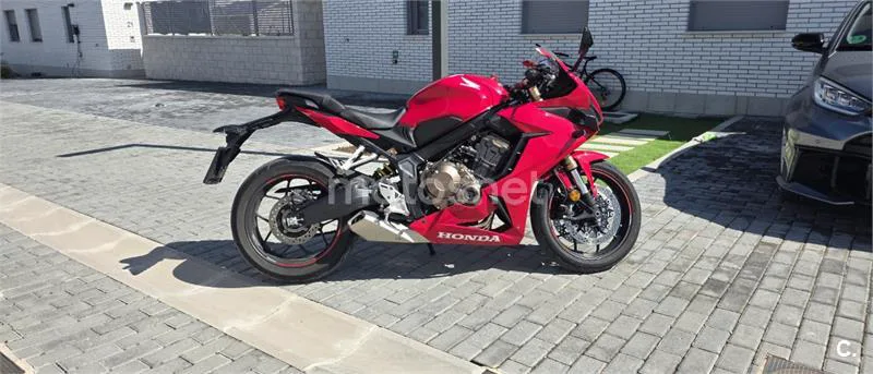 Honda CBR 650 R – Vista 3