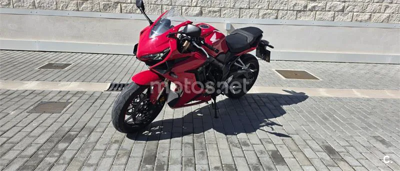 Honda CBR 650 R – Vista 6