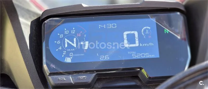 Honda CBR 650 R – Vista 10