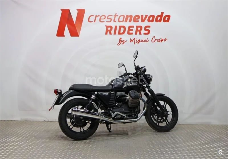 Moto Guzzi V7 II – Vista 11
