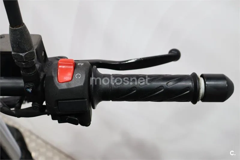 Moto Guzzi V7 II – Vista 9