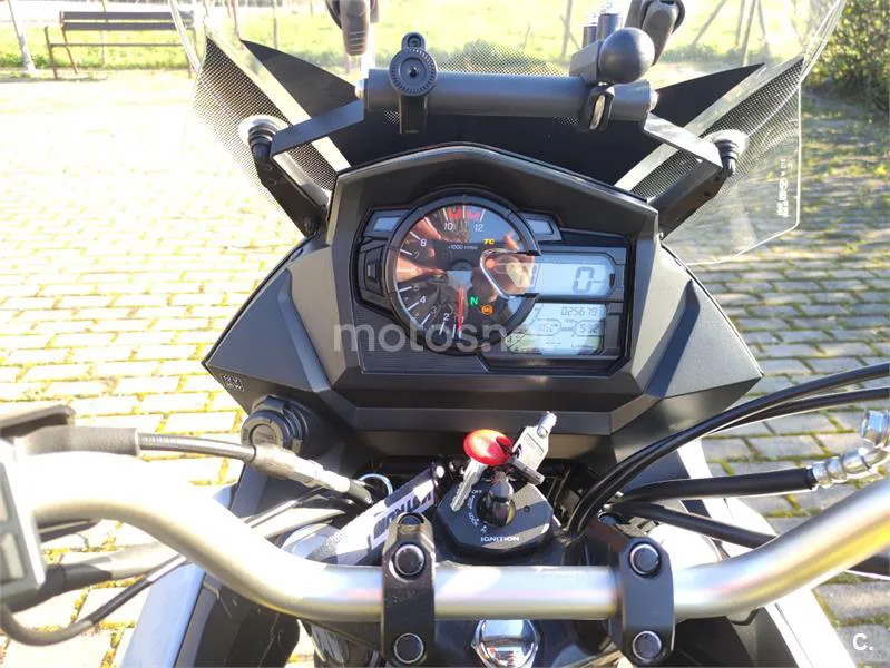 Suzuki V-Strom 650 XT – Vista 2