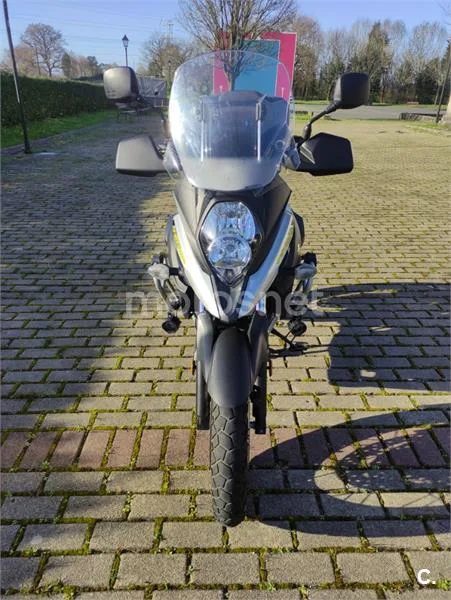 Suzuki V-Strom 650 XT – Vista 5