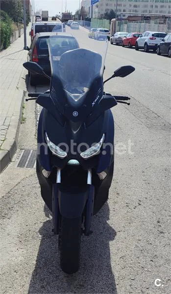 Yamaha XMAX 300 – Vista 3