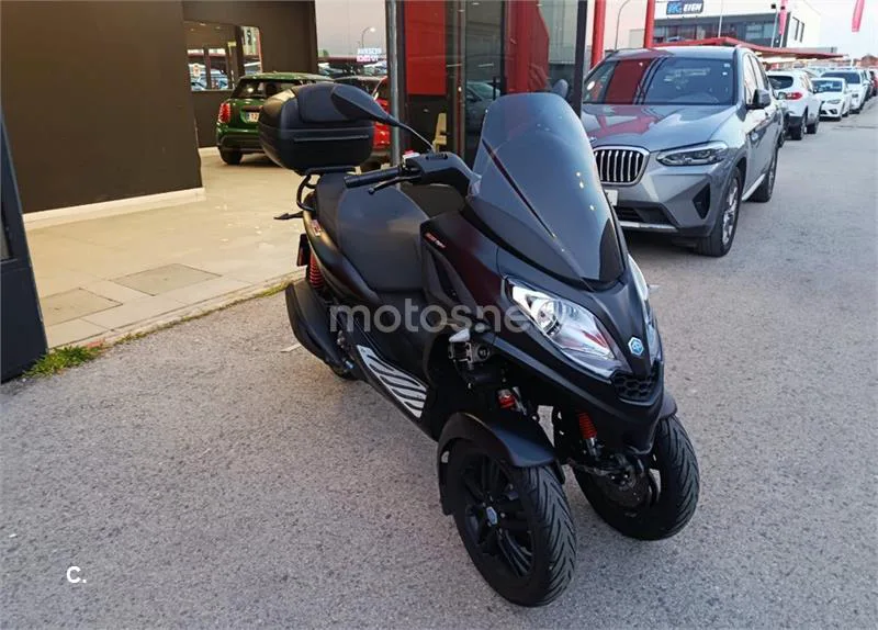 Piaggio MP3 – Vista 6