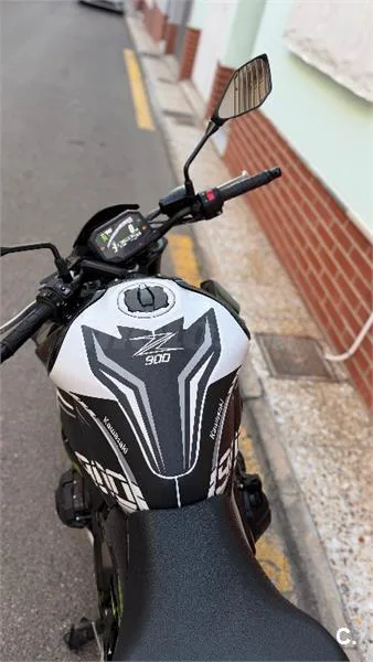 Kawasaki Z 900 – Vista 6