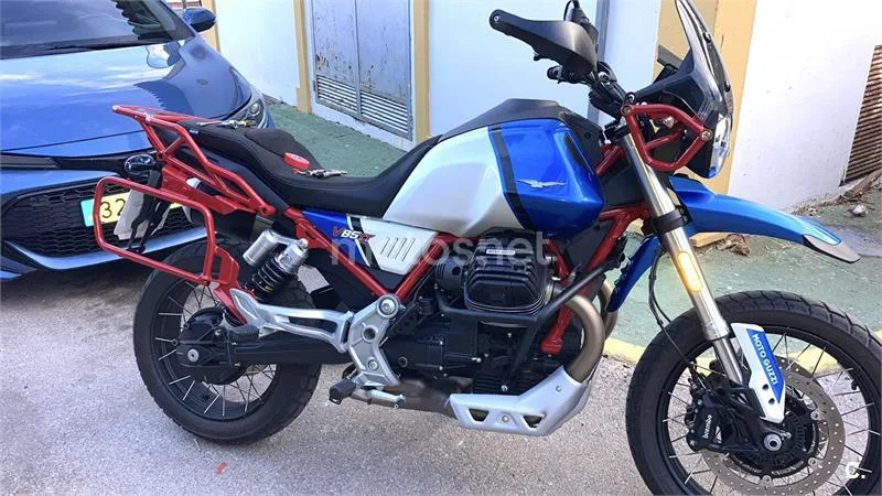 Moto Guzzi V 85 TT – Vista 2