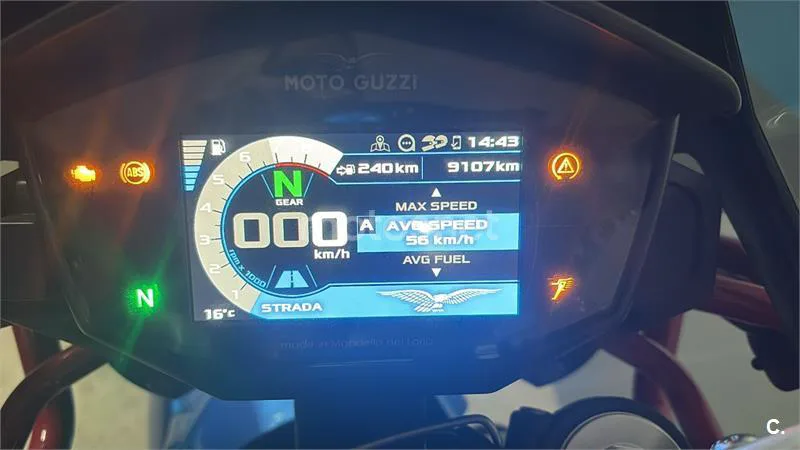 Moto Guzzi V 85 TT – Vista 13