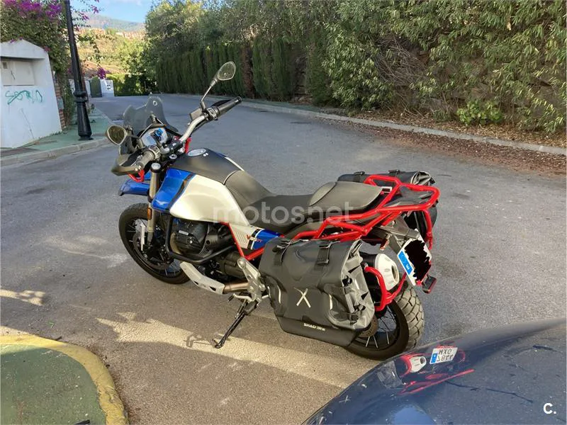 Moto Guzzi V 85 TT – Vista 5