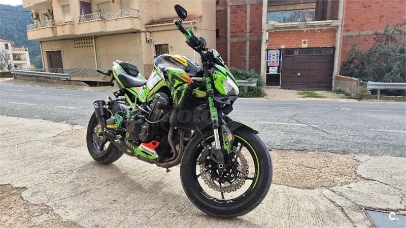 Kawasaki Z 900 – Vista 3