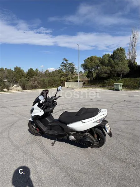 Kymco Xciting 400 1980 € 2013 Barcelona - 2