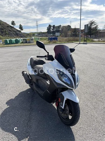 Kymco Xciting 400 – Vista 6