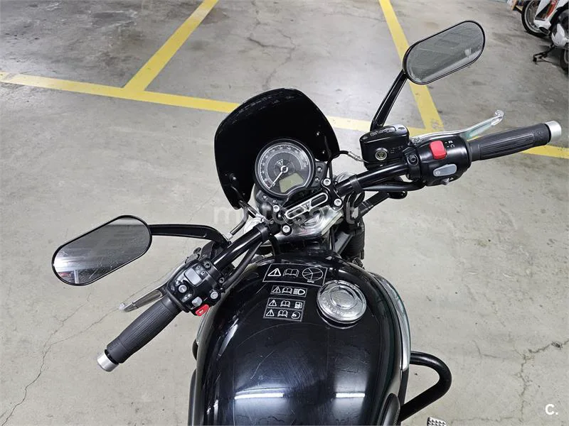 Triumph Bonneville Speedmaster – Vista 4