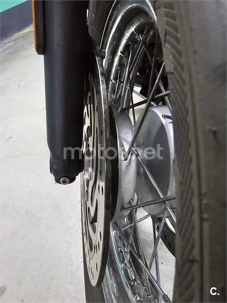 Triumph Bonneville Speedmaster – Vista 9