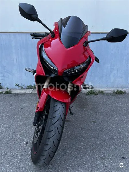 Honda CBR 650 R – Vista 5