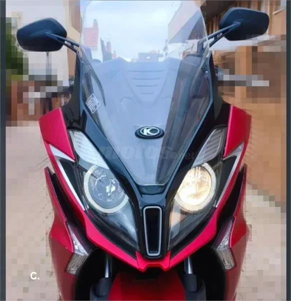 Kymco Super Dink 125 – Vista 3