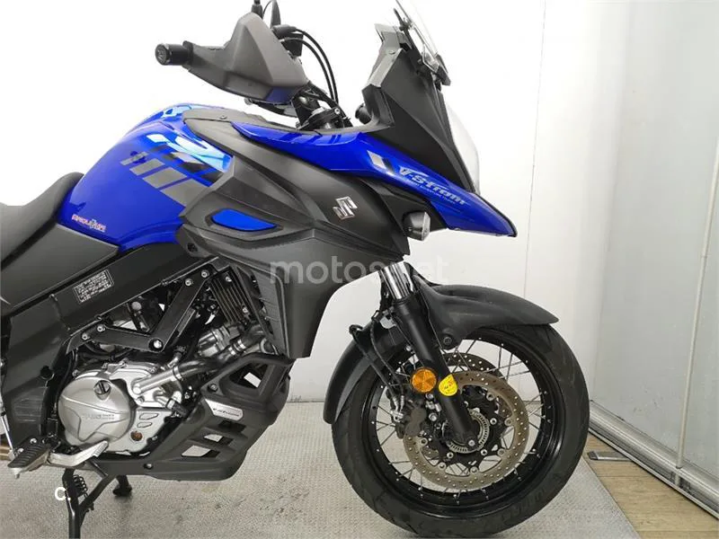 Suzuki V-Strom 650 XT – Vista 6