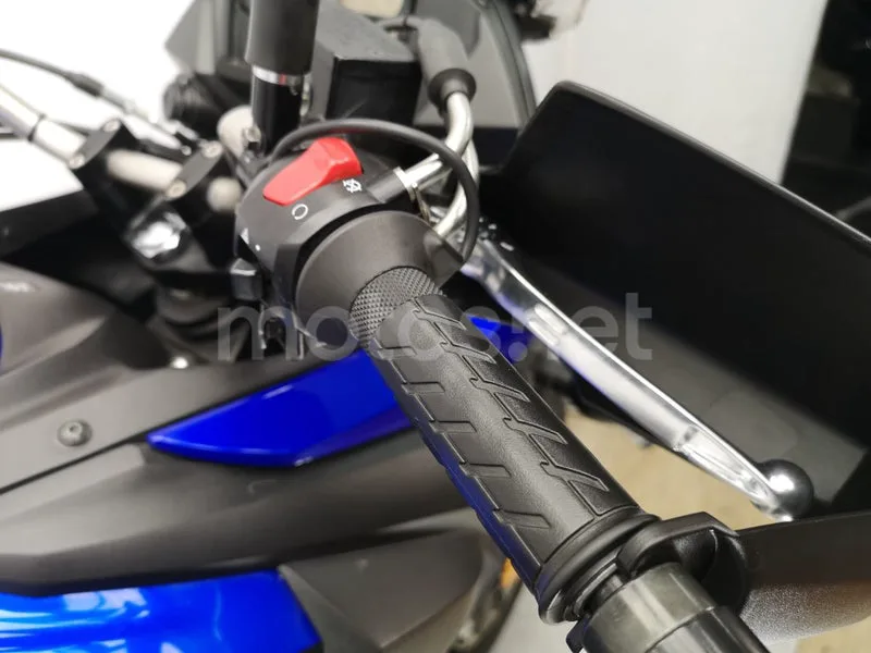 Suzuki V-Strom 650 XT – Vista 9