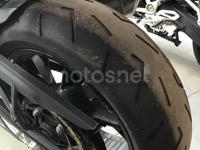BMW S 1000 R - Vista 9