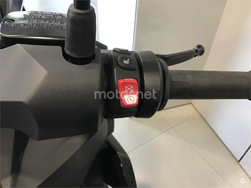 BMW C 400 X – Vista 7