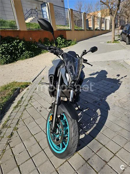 Yamaha MT-07 – Vista 4