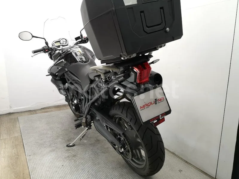 Triumph Tiger 800 – Vista 17