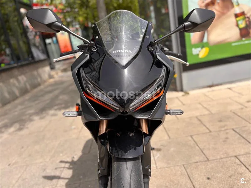 Honda CBR 650 R – Vista 6