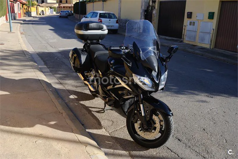 Yamaha FJR 1300 AE – Vista 2