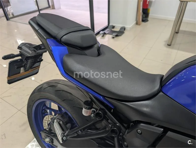 Yamaha MT-07 – Vista 17