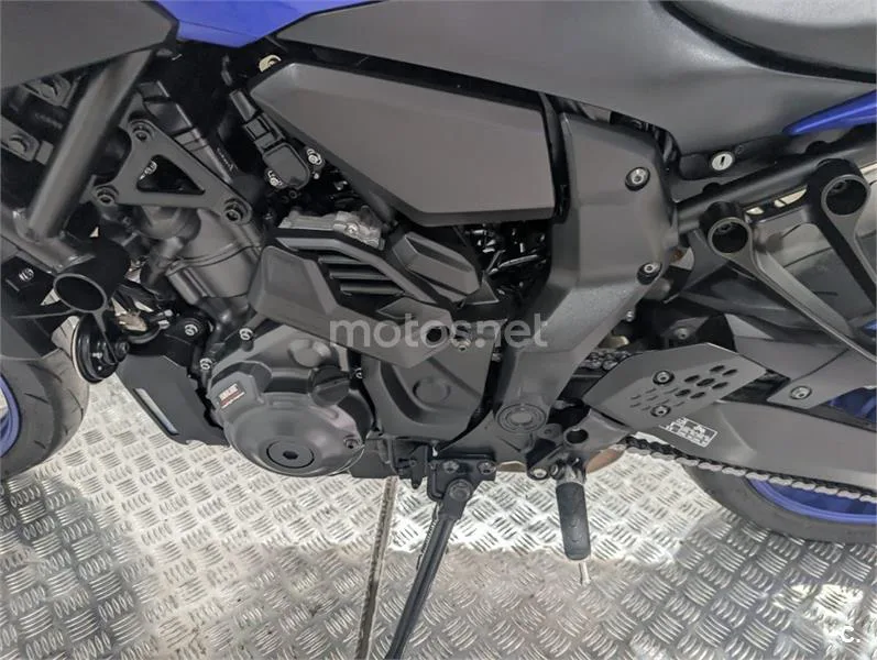 Yamaha MT-07 – Vista 21