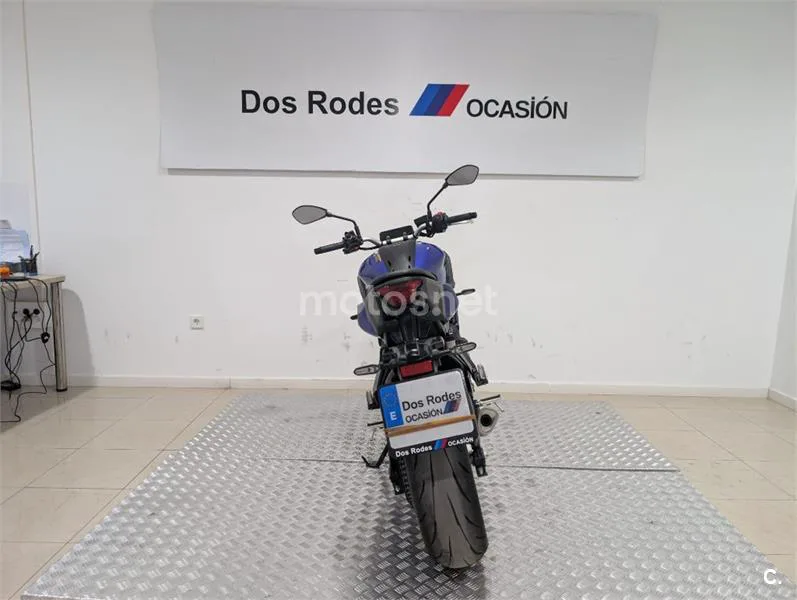 Yamaha MT-07 – Vista 8