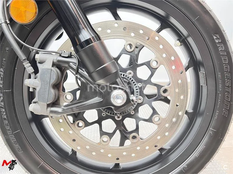 Honda CMX 1100 Rebel – Vista 6