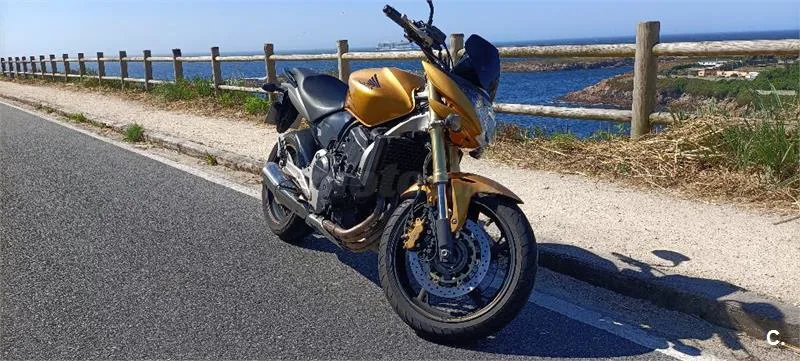 Honda CB 600 F – Vista 2