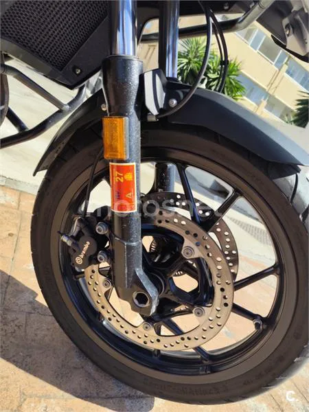 BMW F 750 – Vista 8