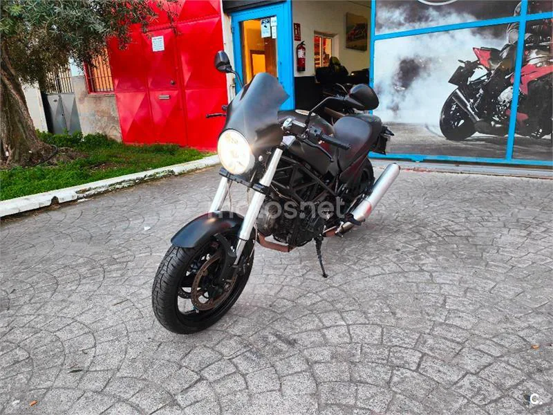 Ducati Monster 695 – Vista 14