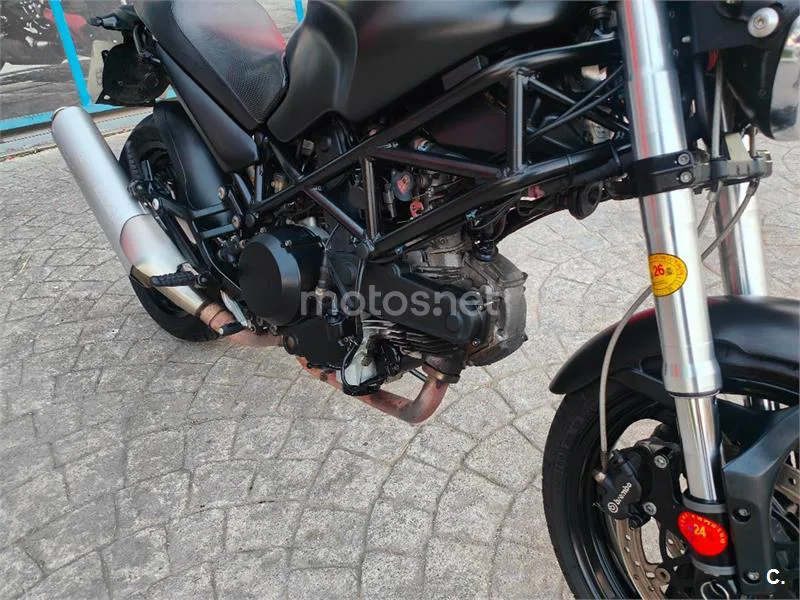 Ducati Monster 695 – Vista 7