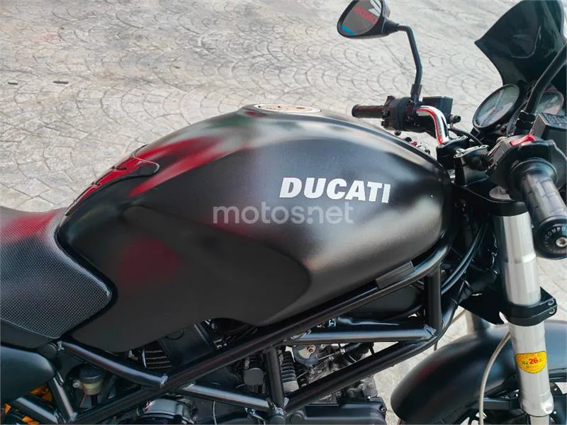 Ducati Monster 695 – Vista 10