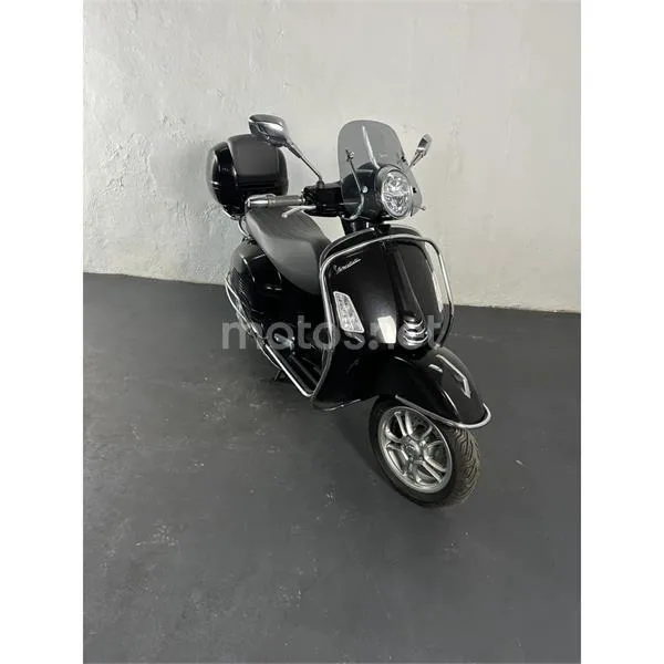 Vespa GTS 310 E5+ – Vista 5