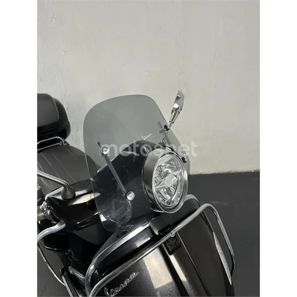 Vespa GTS 310 E5+ – Vista 9