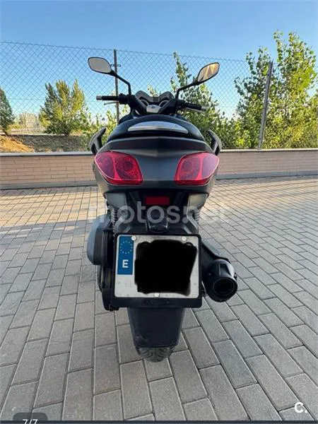 Yamaha XMAX 250 – Vista 7
