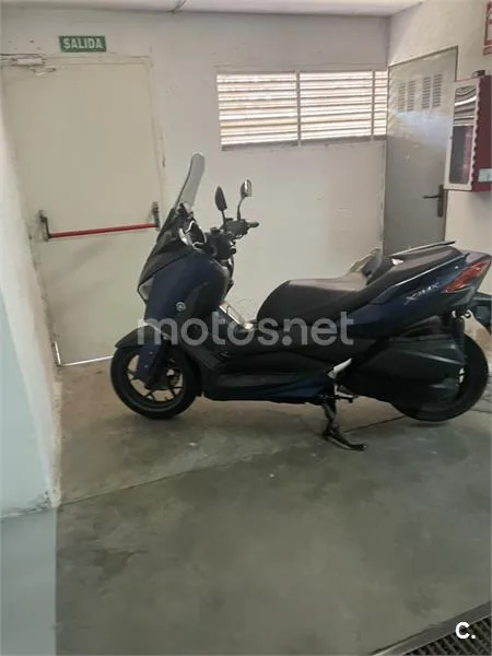 Yamaha XMAX 300 – Vista 4