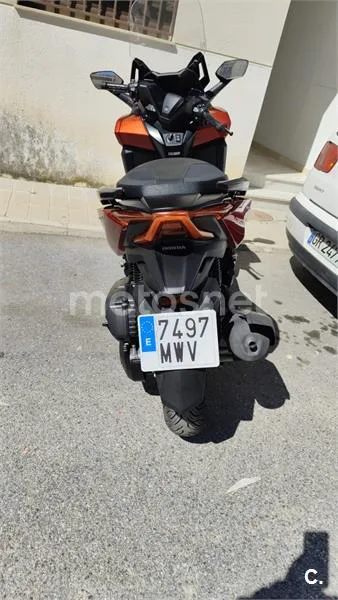 Honda Forza 125 – Vista 4