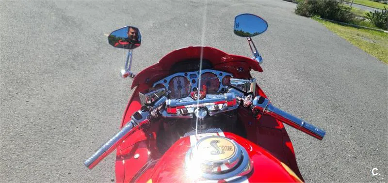 Suzuki Hayabusa - Vista 30