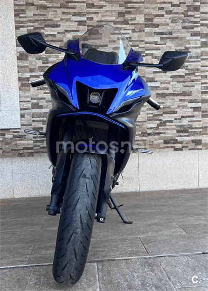 Yamaha R7 – Vista 4