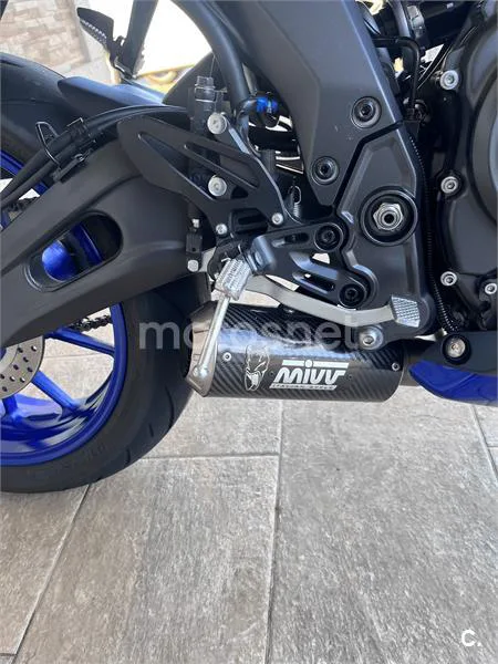 Yamaha R7 – Vista 6