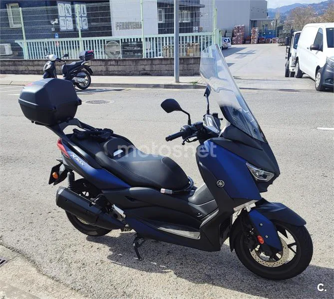 Yamaha XMAX 300 – Vista 3