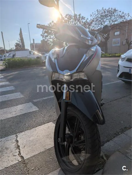 Honda SH350i – Vista 2