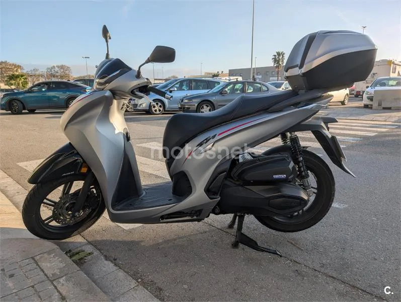 Honda SH350i – Vista 4